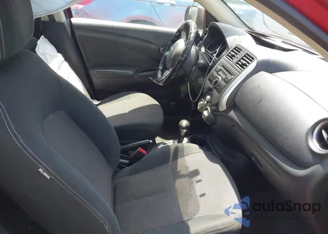 2014 Nissan Versa 1.6 S/1.6 S+/1.6 Sl/1.6 Sv z USA, uszkodzony, nr VIN 3N1CN7AP6EL868956